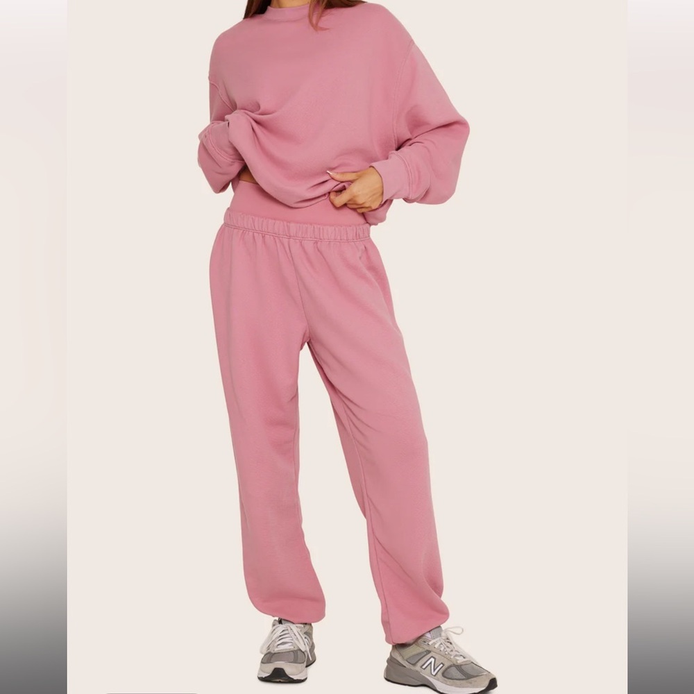 SET Active Pink Sweatshirt and pants set